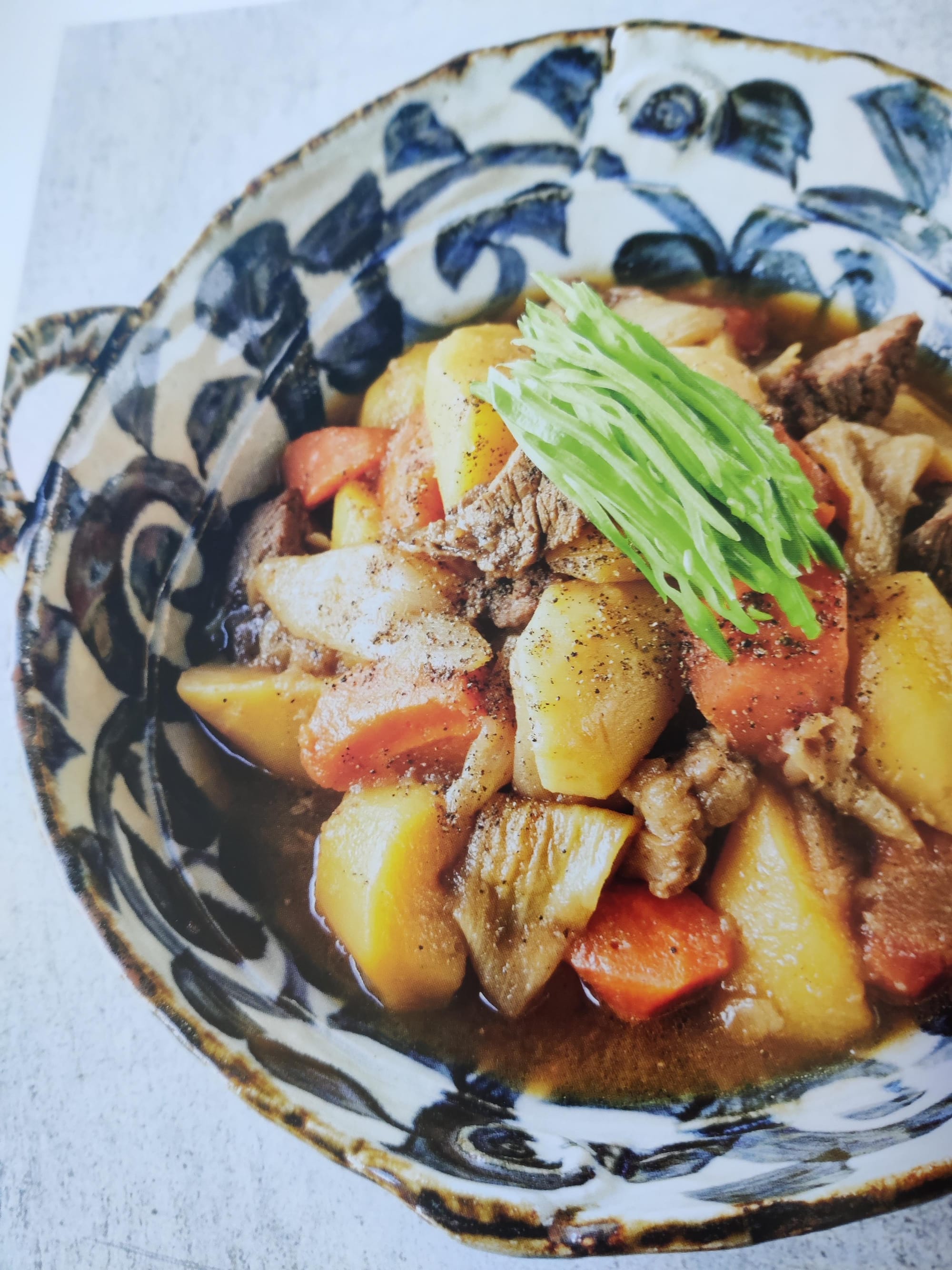 Nikujaga, aardappelstoof met rundvlees