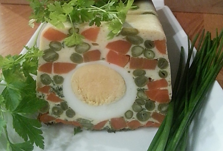 Groenteterrine met ei
