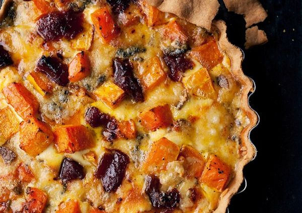 Quiche met membrillo en stilton