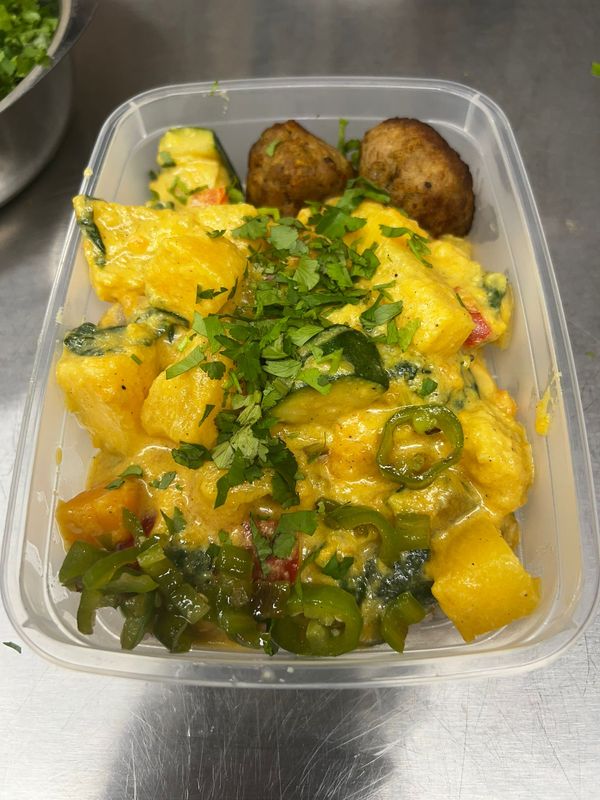 Pompoencurry met rijst (en balletjes)