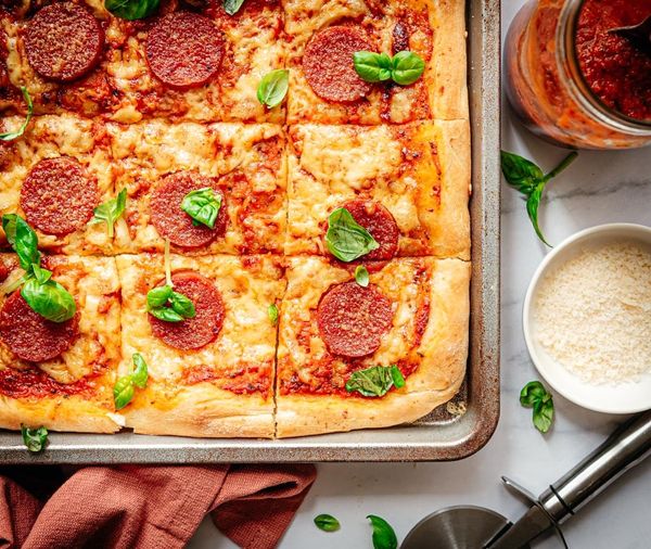 Plaatpizza